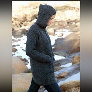 Aran Crafts 100% Marino Wool Charcoal Hooded Sweater Coat With Celtic Knot